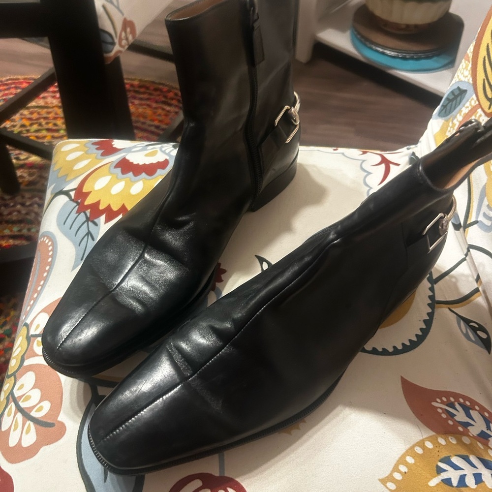 Gucci Black and Brown Boots with High Shiny Heels - Picture 4 of 5